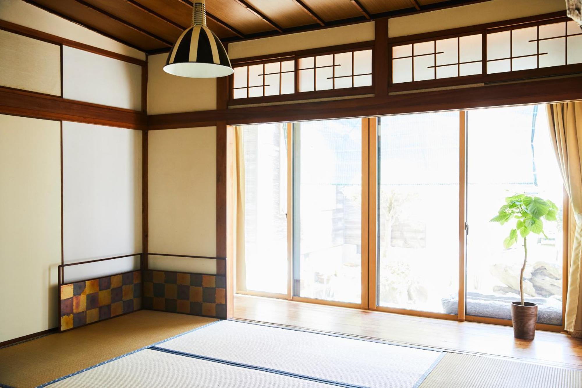ソルトハウス Hotel Imabari Railway Station Exterior foto