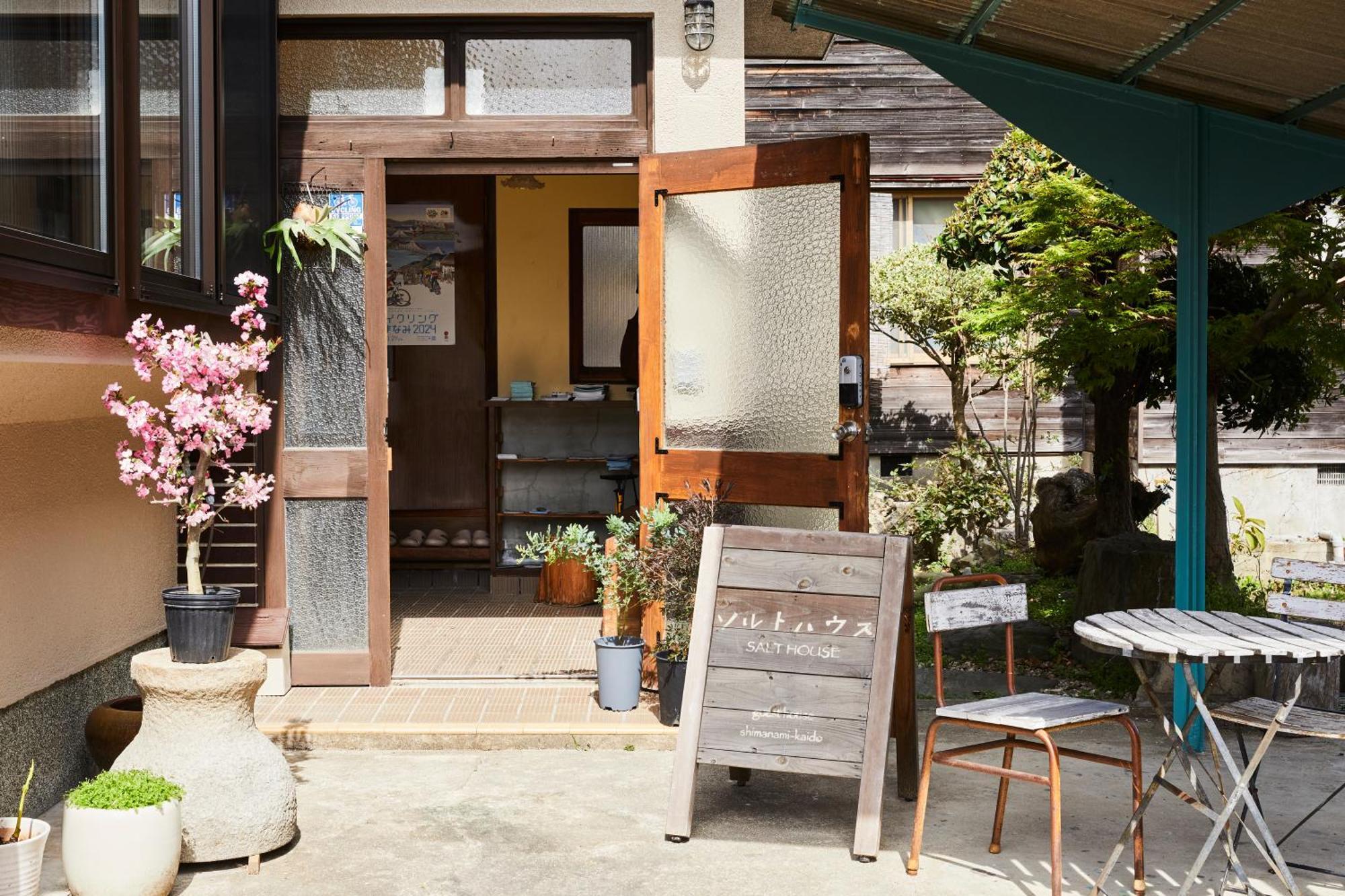 ソルトハウス Hotel Imabari Railway Station Exterior foto