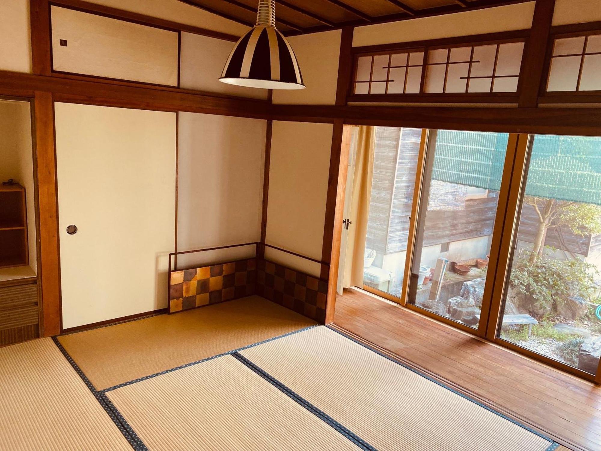 ソルトハウス Hotel Imabari Railway Station Exterior foto